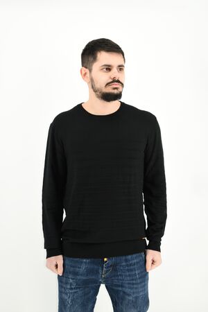 Yes Zee ME00 Men's Blouse Knitted O-Neck With Striped Knit Monochrome Slim Fit Black