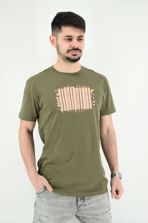 Yes Zee T747 Ανδρική Μπλούζα Κοντομάνικη T-Shirt Με Τύπωμα Σε Μεσάτη Γραμμή Χακί